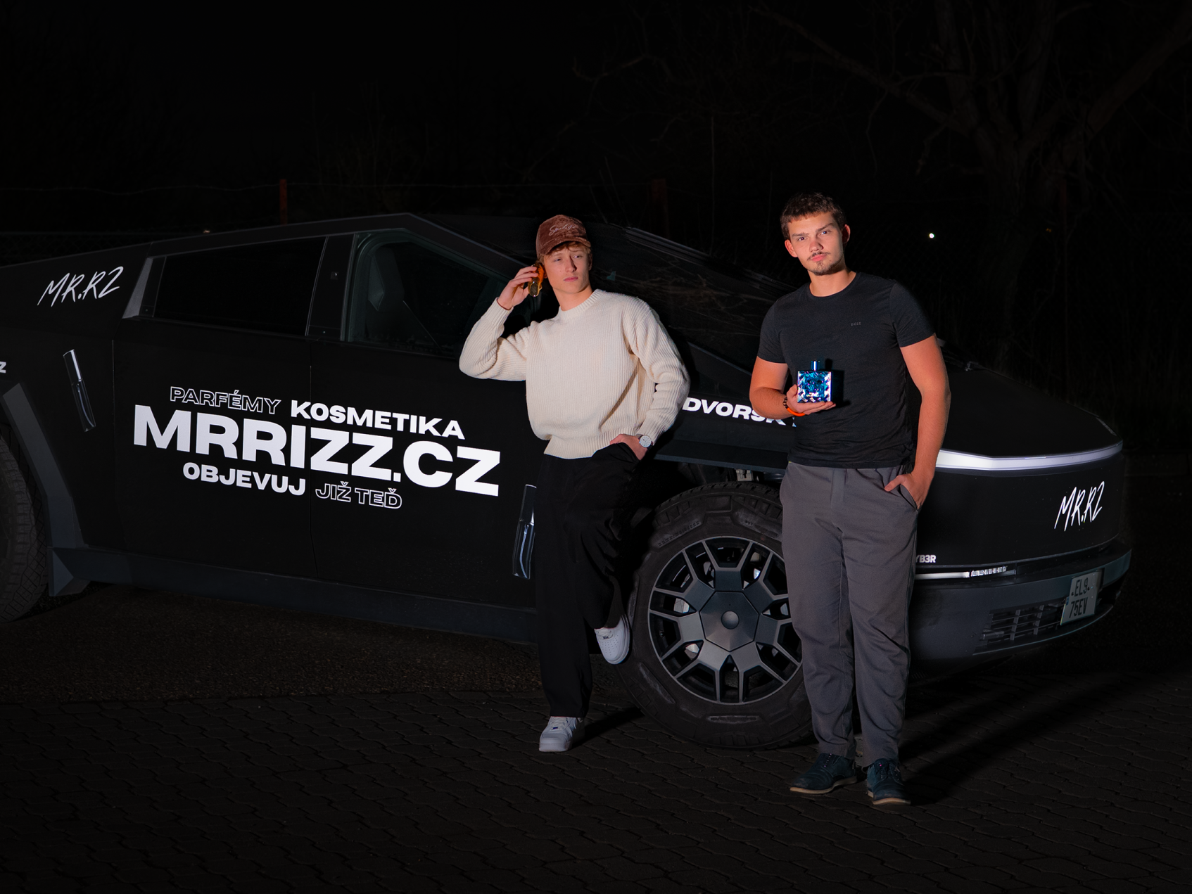 Mrrizz cyber truck parfemy Karel Kováč a Bruno Dvorský