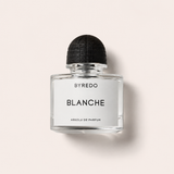 Flakon parfému Byredo Blanche Absolu – MrRizz
