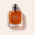 Giorgio Armani Emporio Armani Stronger With You Intensely EDP 100 ml na jemně růžovém pozadí – MrRizz