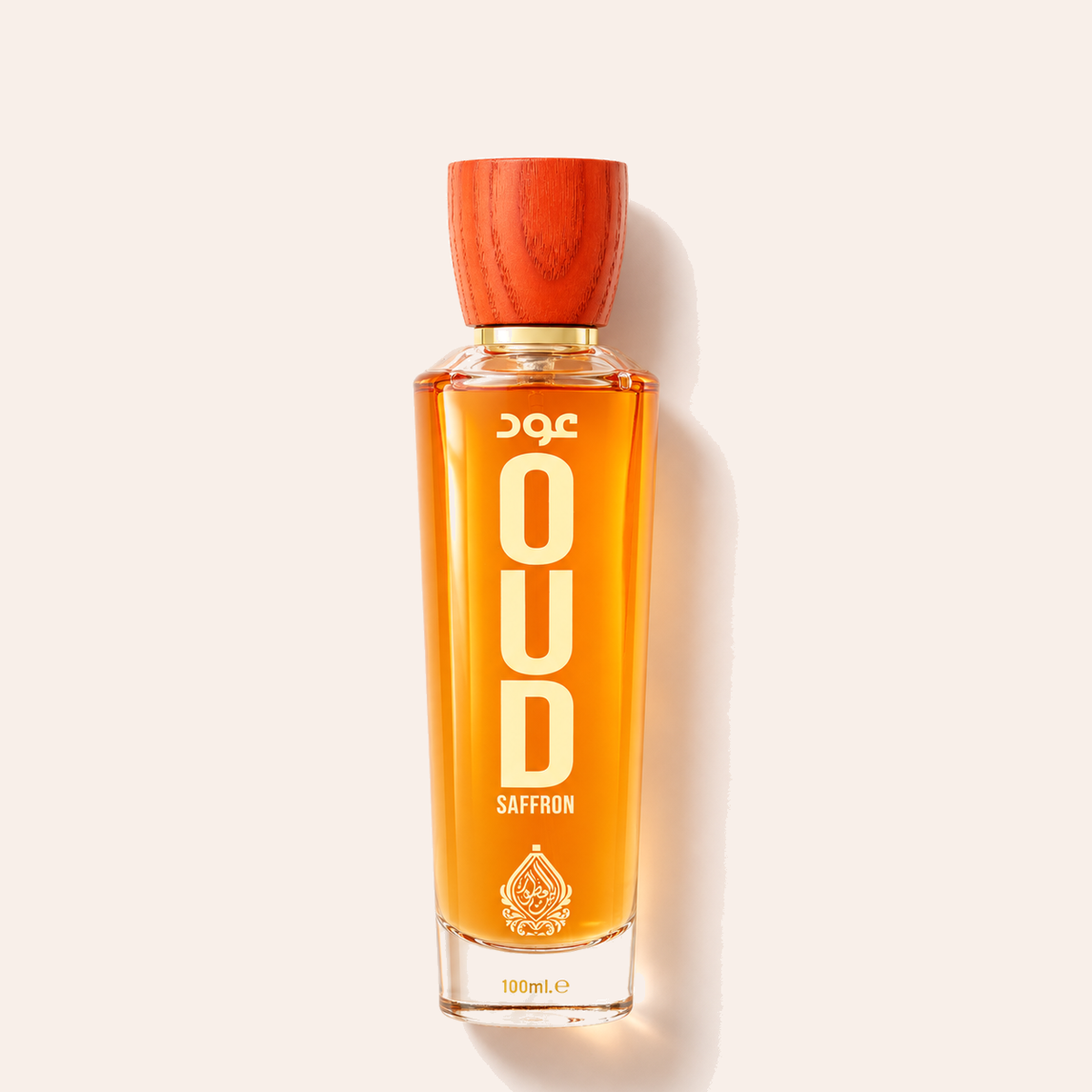 Flakon House Of Perfumes Oud Saffron EDP 100 ml na béžovém pozadí – MrRizz