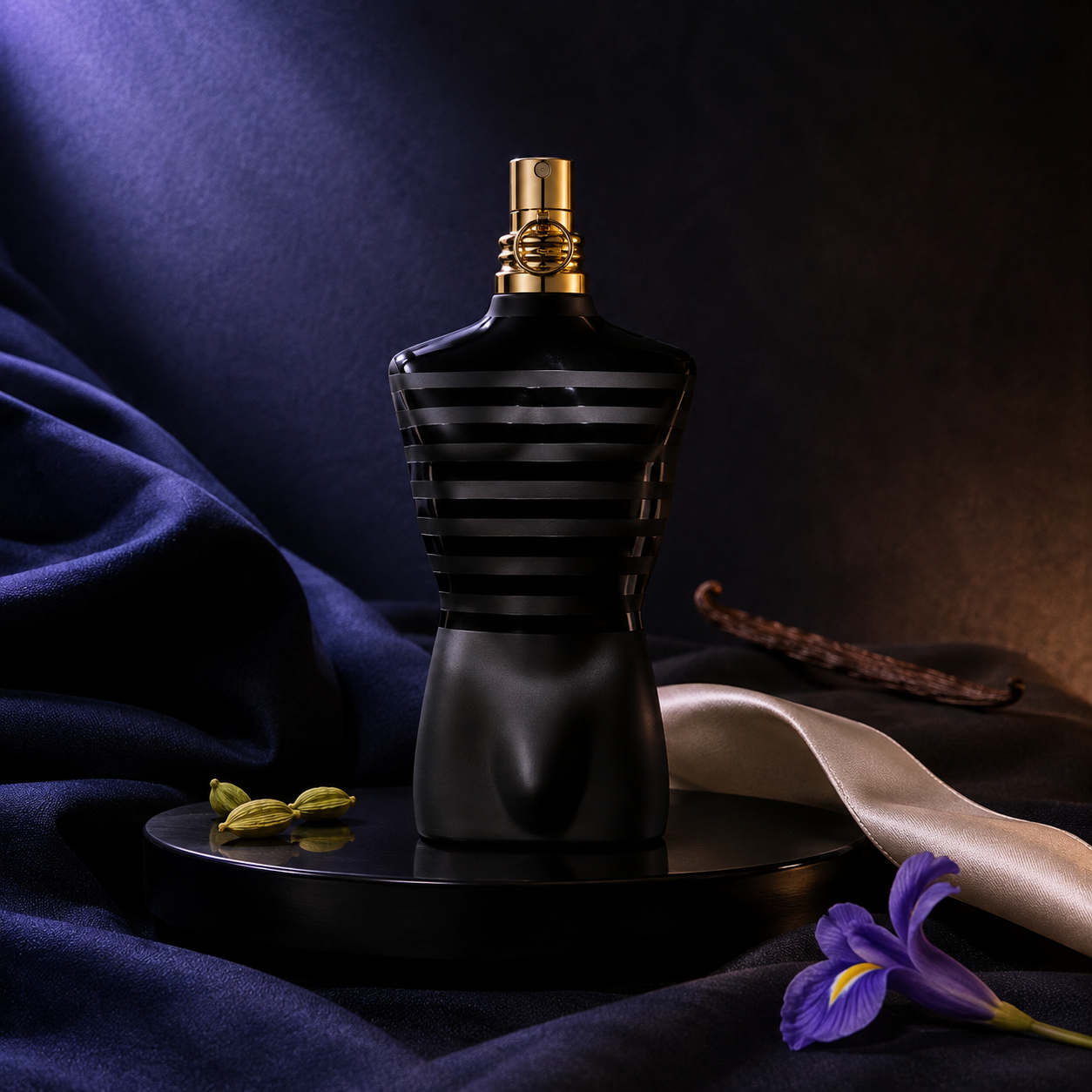 Jean Paul Gaultier Le Male Le Parfum – večerní zátiší s kardamomem a kosatcem – MrRizz