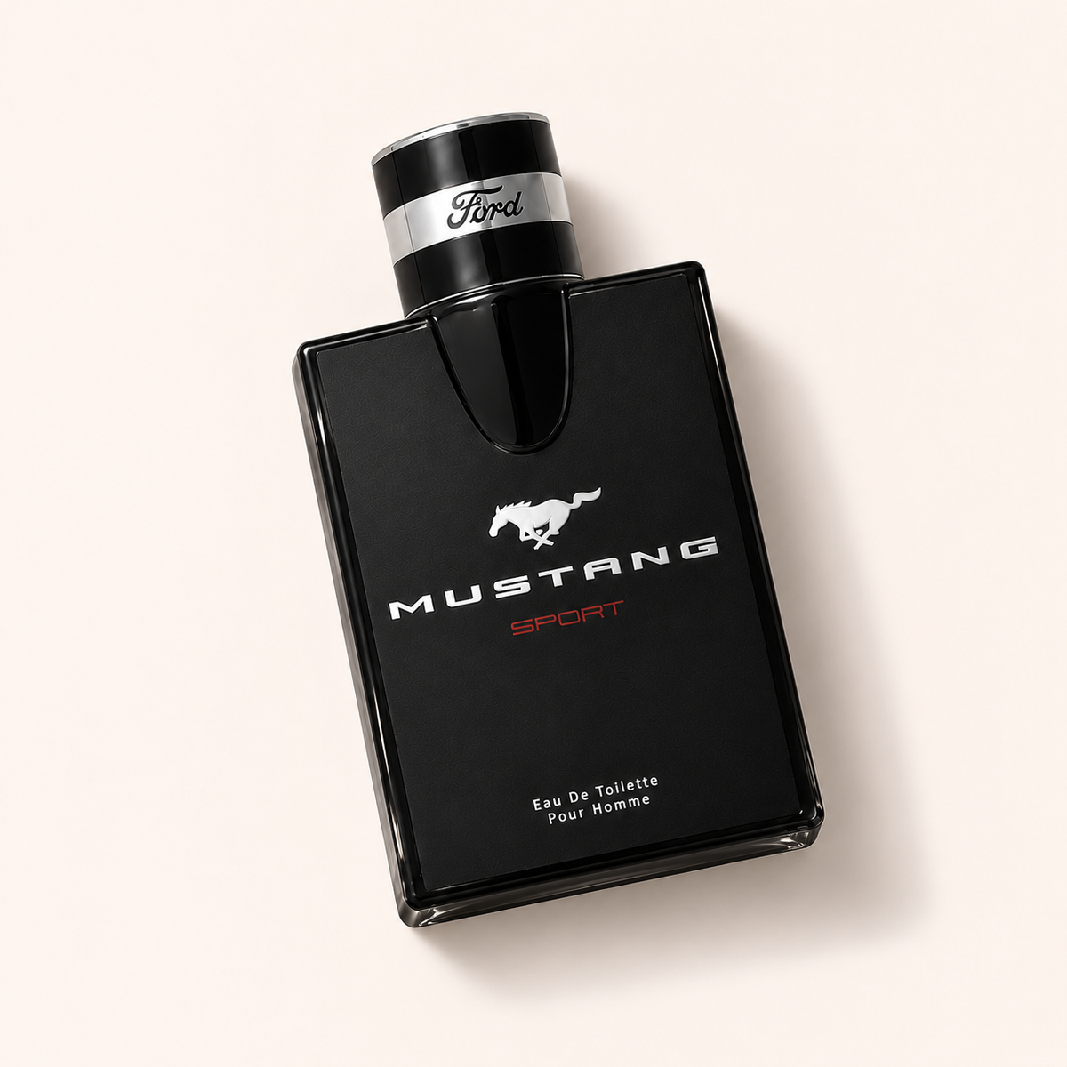 Ford Mustang Sport EDT 100 ml – flakon testeru na béžovém pozadí – MrRizz