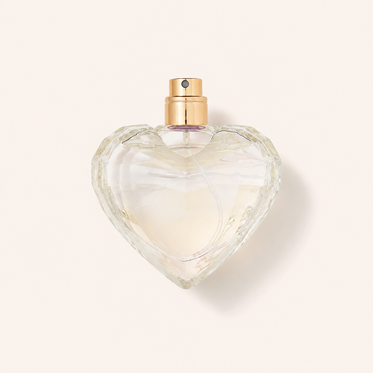 Srdcový flakon Lipsy London Radiant Pearl EDT 30 ml, tester bez víčka, na světlém pozadí – MrRizz