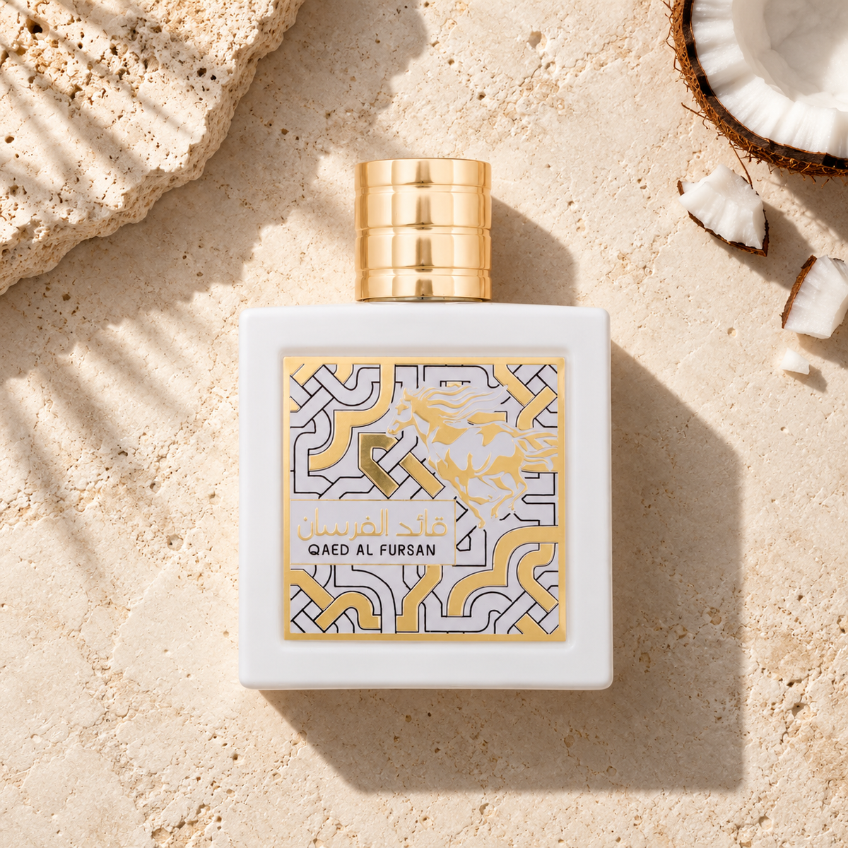 Lattafa Qaed Al Fursan Unlimited EDP 90 ml – parfém v prostředí, pohled shora s bočním stínem
