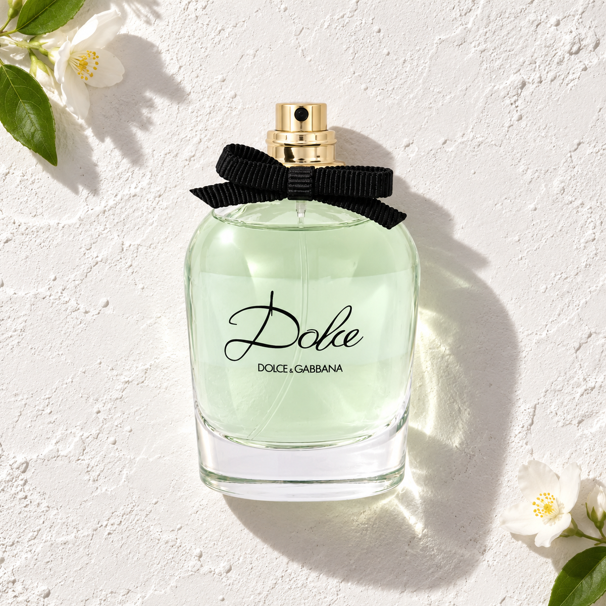 Dolce&Gabbana Dolce 75 ml – parfém v prostředí, pohled shora s bočním stínem