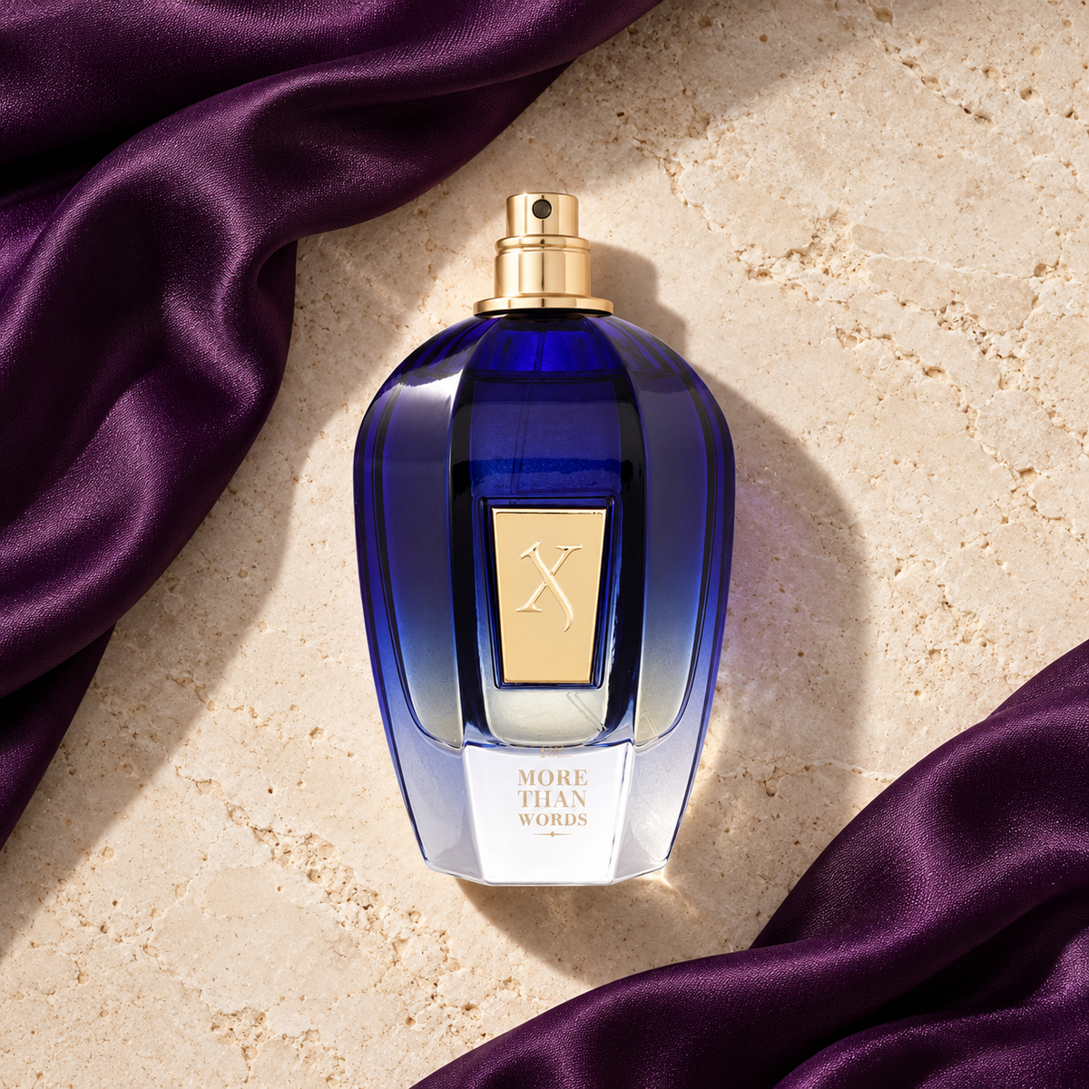 Xerjoff JTC More Than Words EDP 100 ml – parfém v prostředí, pohled shora s bočním stínem