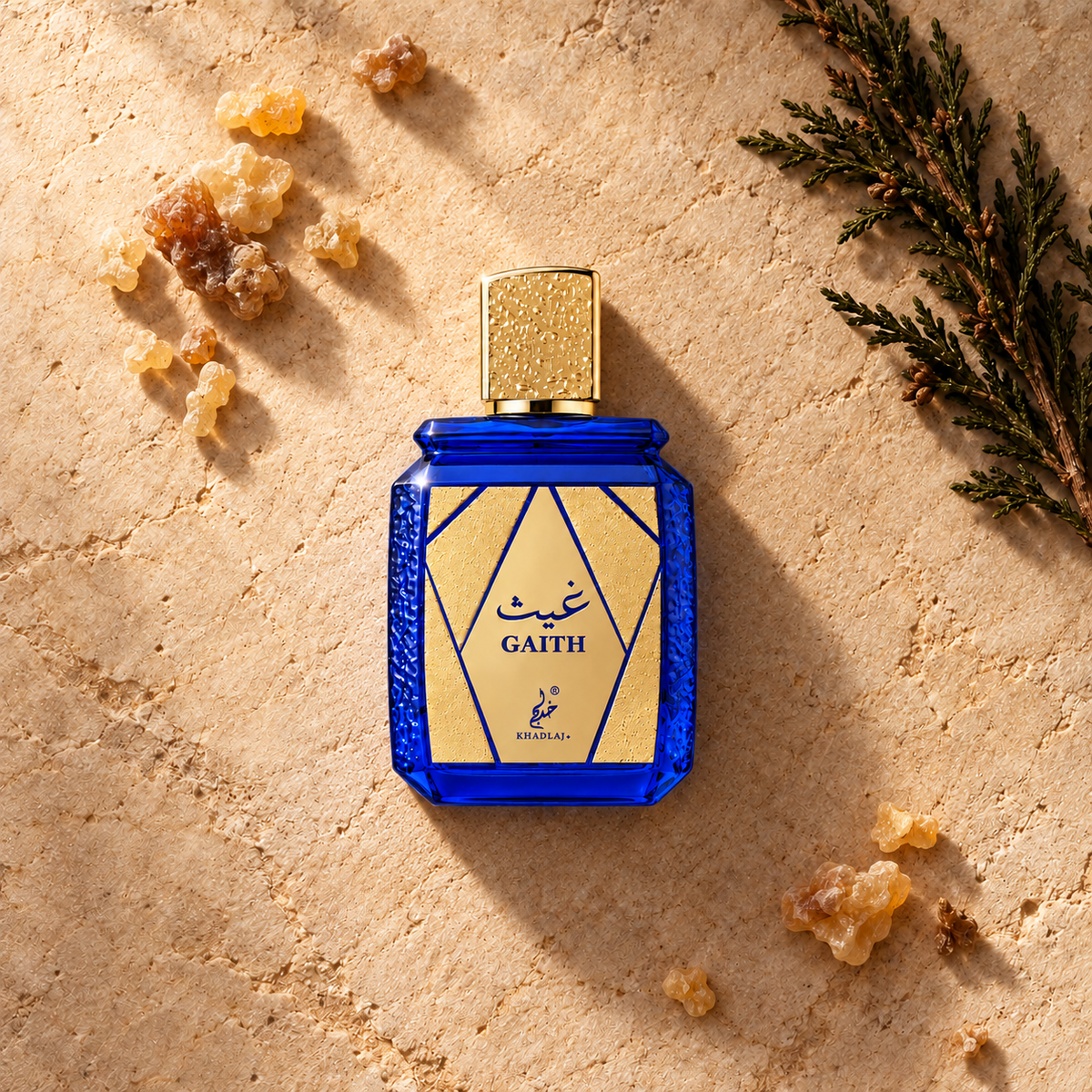 Khadlaj Gaith EDP 100 ml – parfém v prostředí, pohled shora s bočním stínem