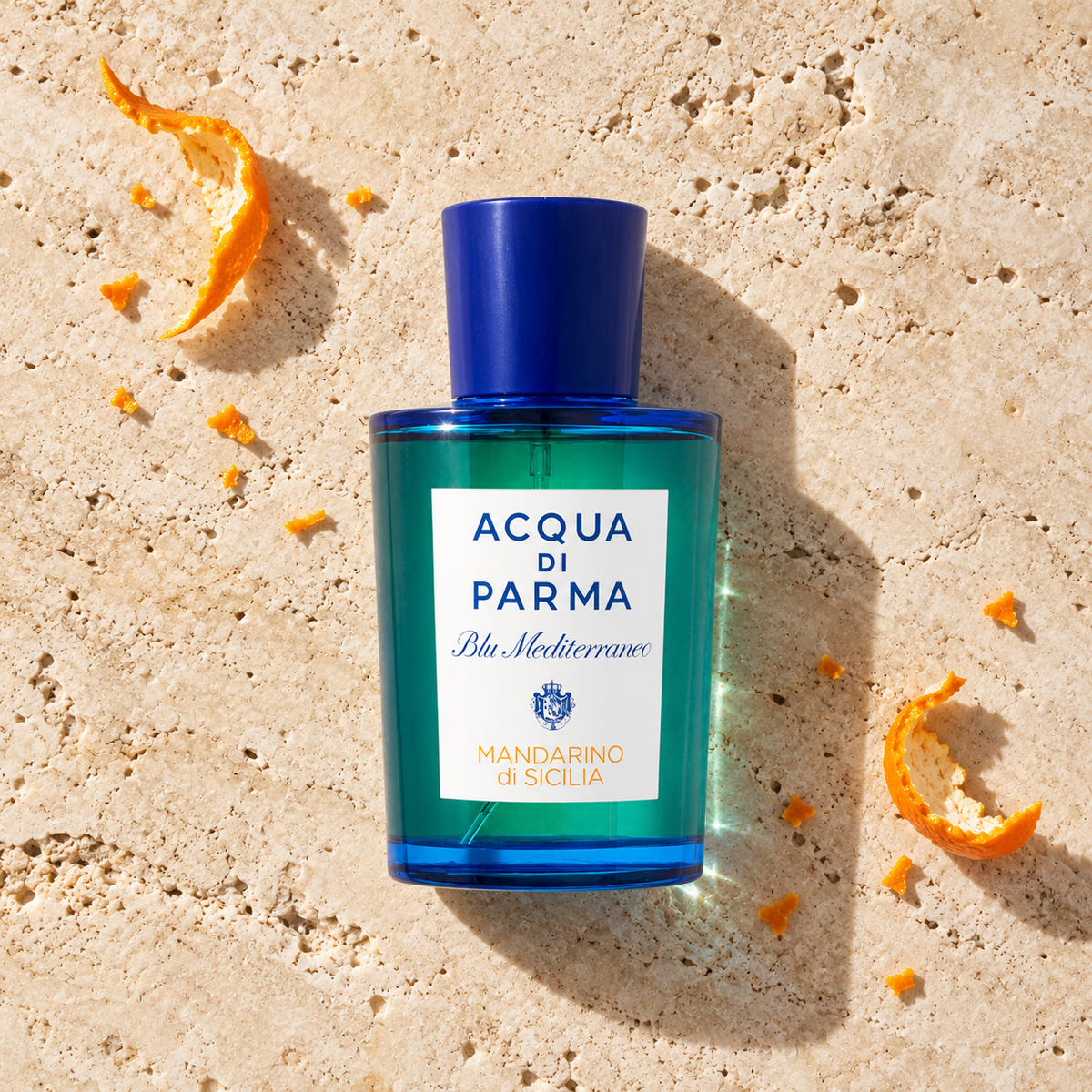Acqua di Parma Blu Mediterraneo Mandarino di Sicilia EDT 100 ml – parfém v prostředí, pohled shora s bočním stínem