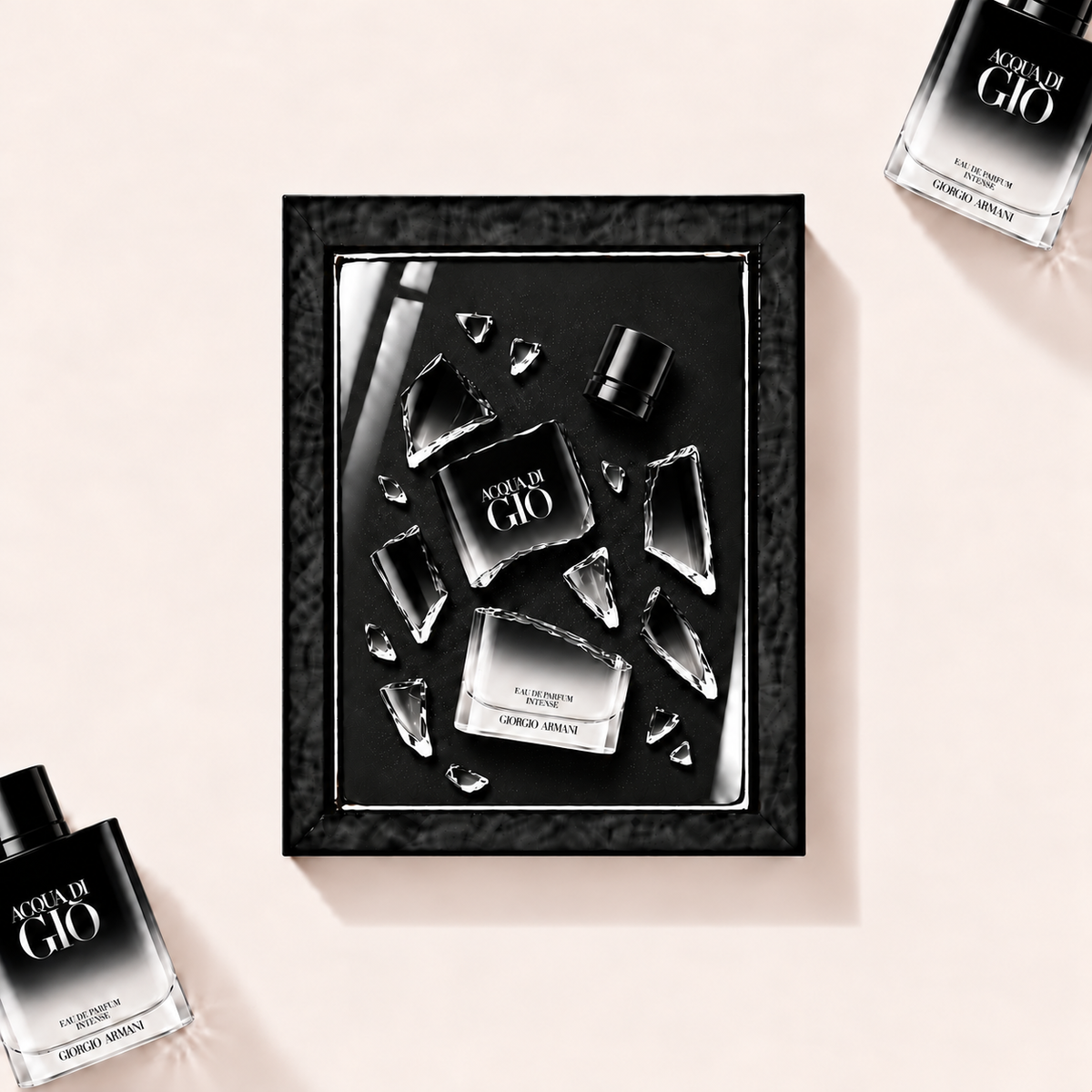 Parfemovy obraz Giorgio Armani Acqua di Giò Eau de Parfum Intense v cernem ramu - ilustracni fotografie