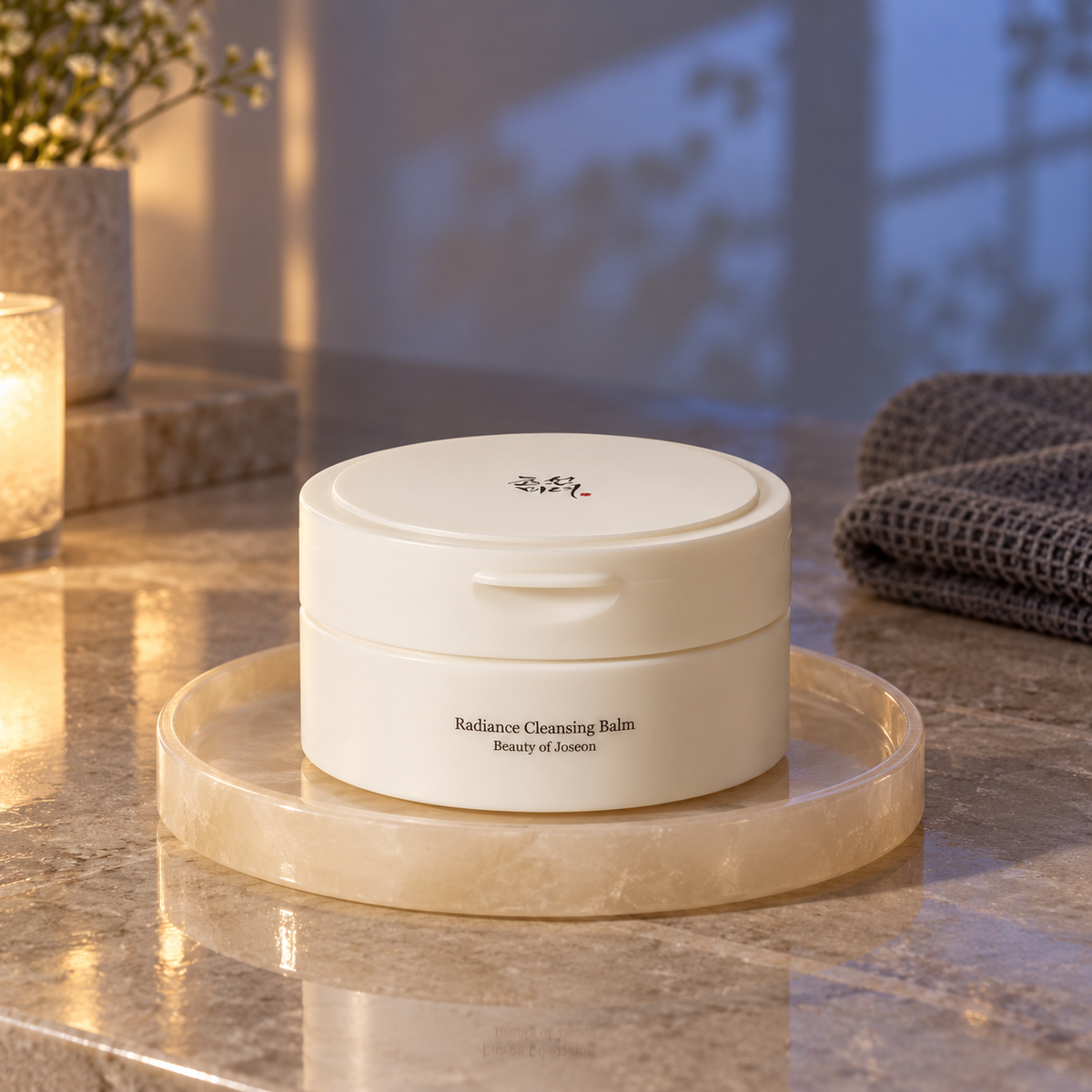 Beauty of Joseon Radiance Cleansing Balm 100 ml v prostředí večerní péče – MrRizz