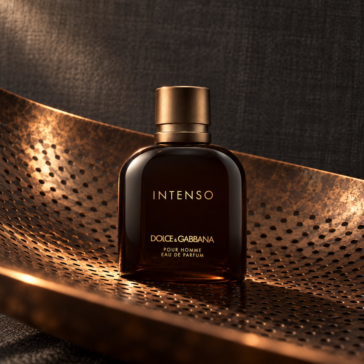 Dolce&Gabbana Pour Homme Intenso EDP 75 ml – atmosférická fotografie – MrRizz