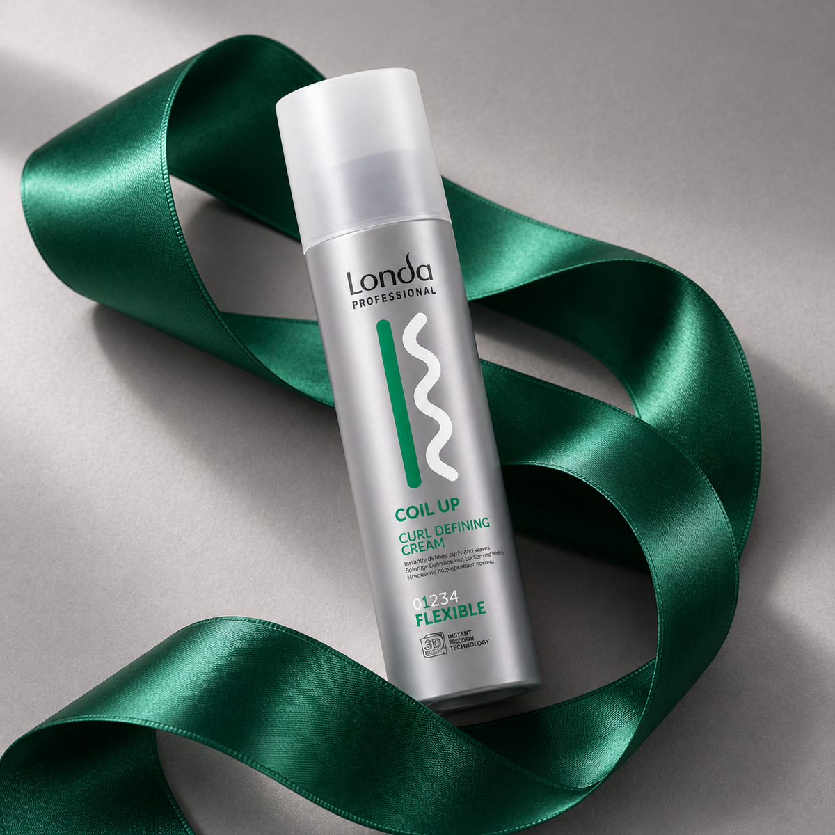 Londa Professional Coil Up Curl Defining Cream 200 ml – atmosférická fotografie – MrRizz