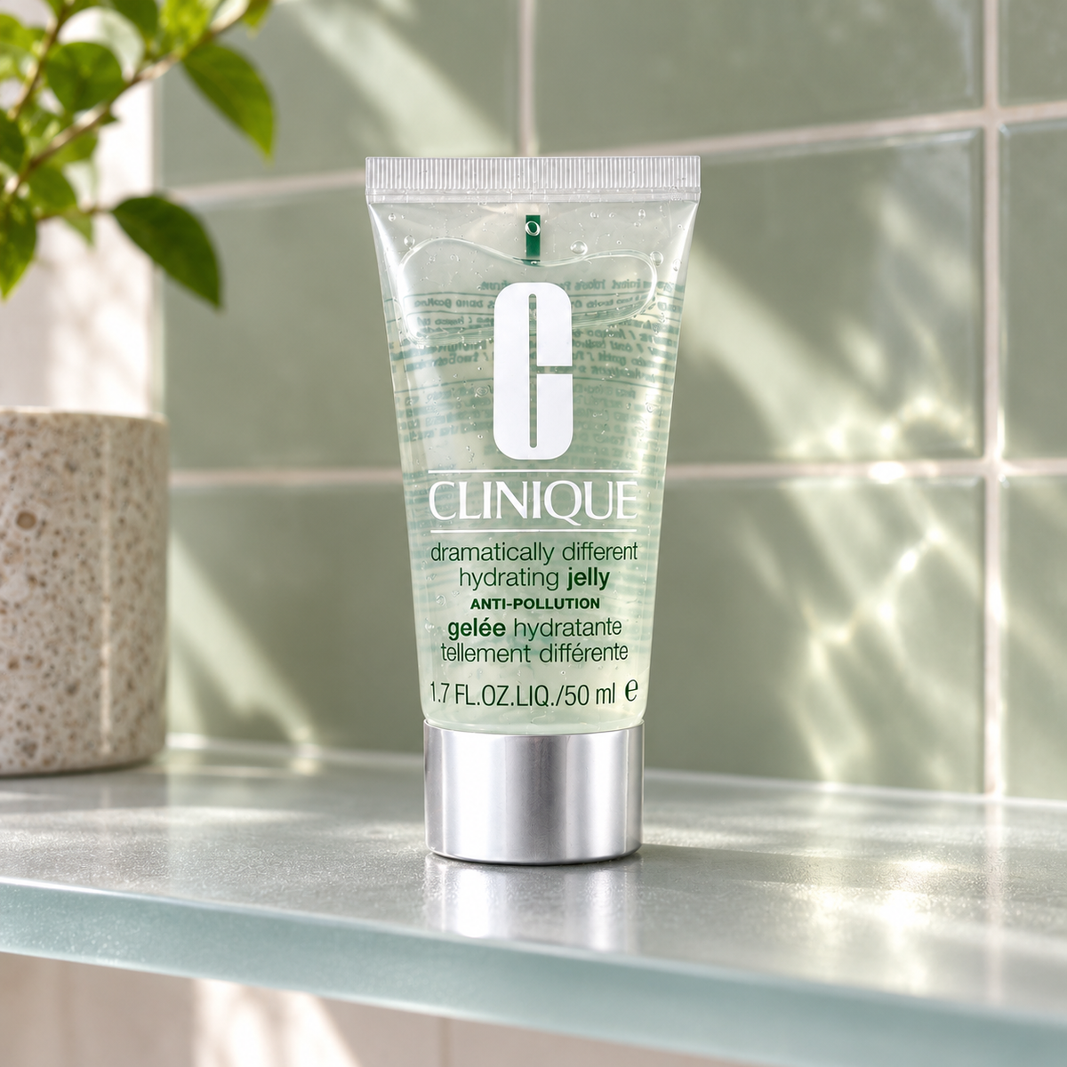 Clinique Dramatically Different Hydrating Jelly 50 ml – atmosférická fotografie – MrRizz