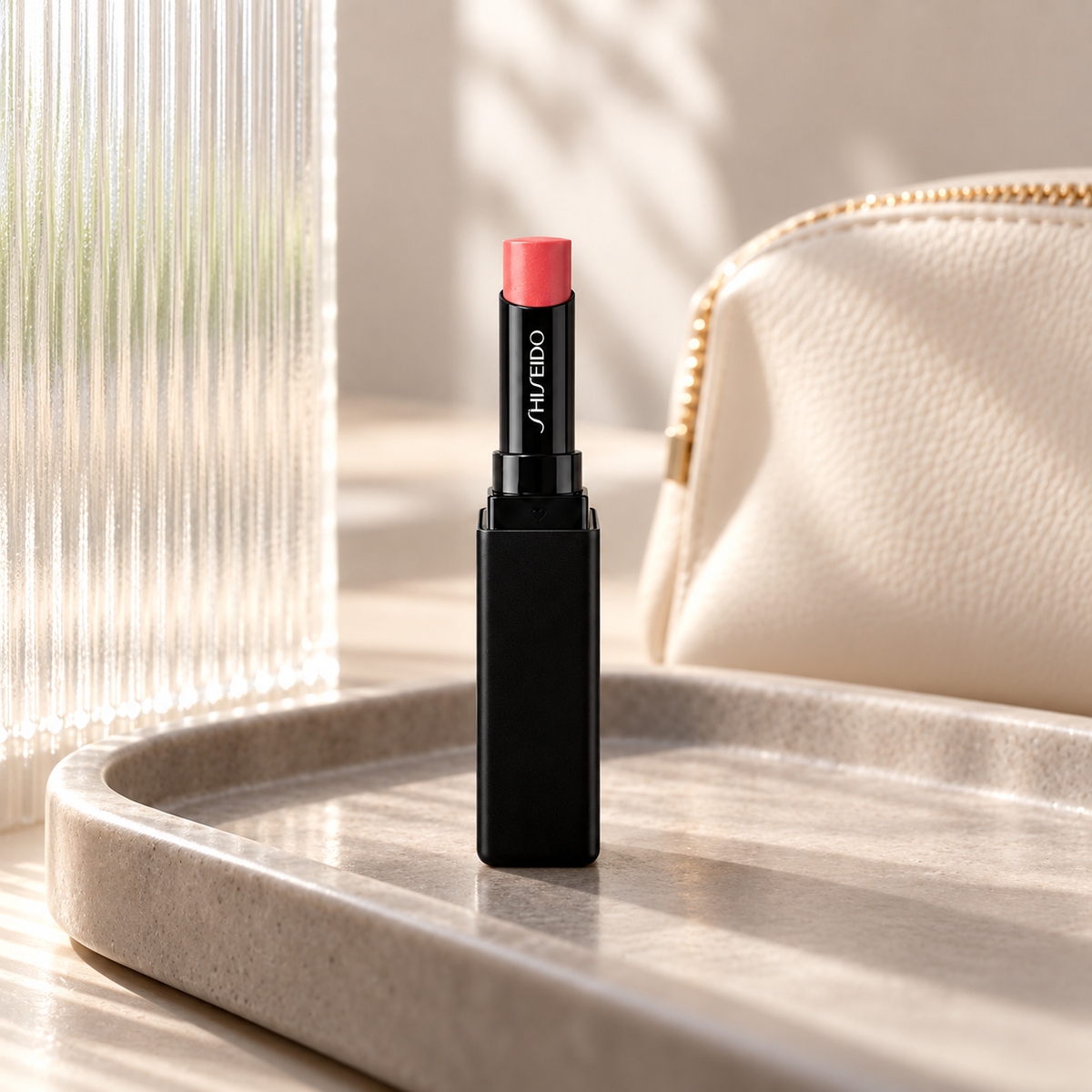 Shiseido ColorGel Lip Balm 2 ml – atmosférická fotografie – MrRizz
