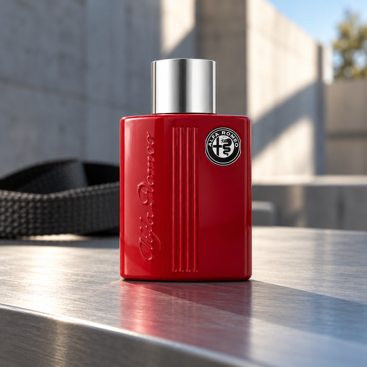 Alfa Romeo Red EDT 125 ml – atmosférická fotografie – MrRizz