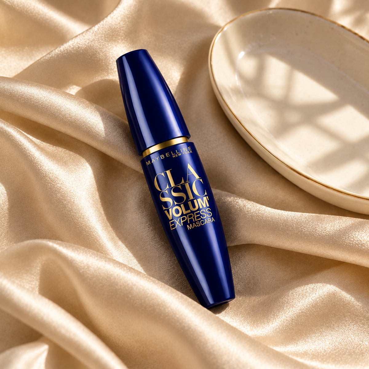 Maybelline Classic Volum' Express 10 ml – atmosférická fotografie – MrRizz