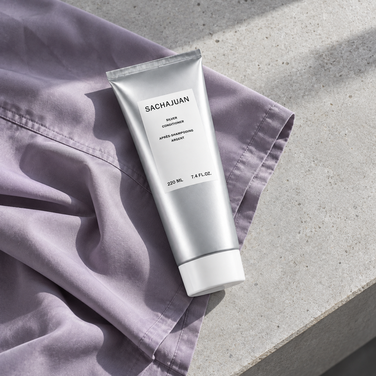 Sachajuan Silver Conditioner 220 ml – atmosférická fotografie – MrRizz