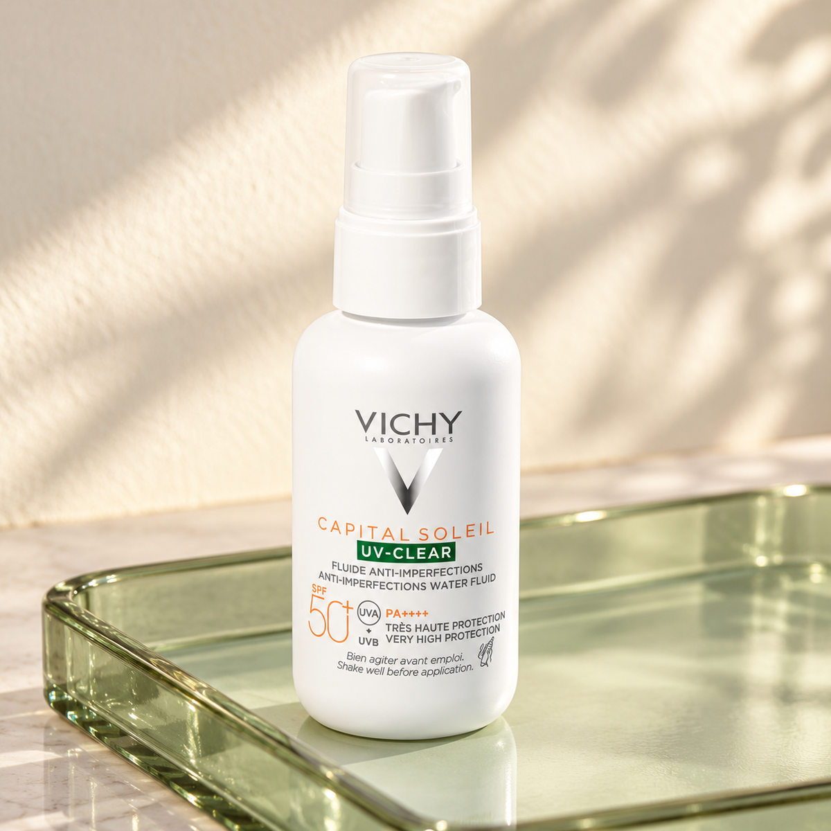 Vichy Capital Soleil UV-Clear Anti-Imperfections Water Fluid 40 ml – atmosférická fotografie – MrRizz