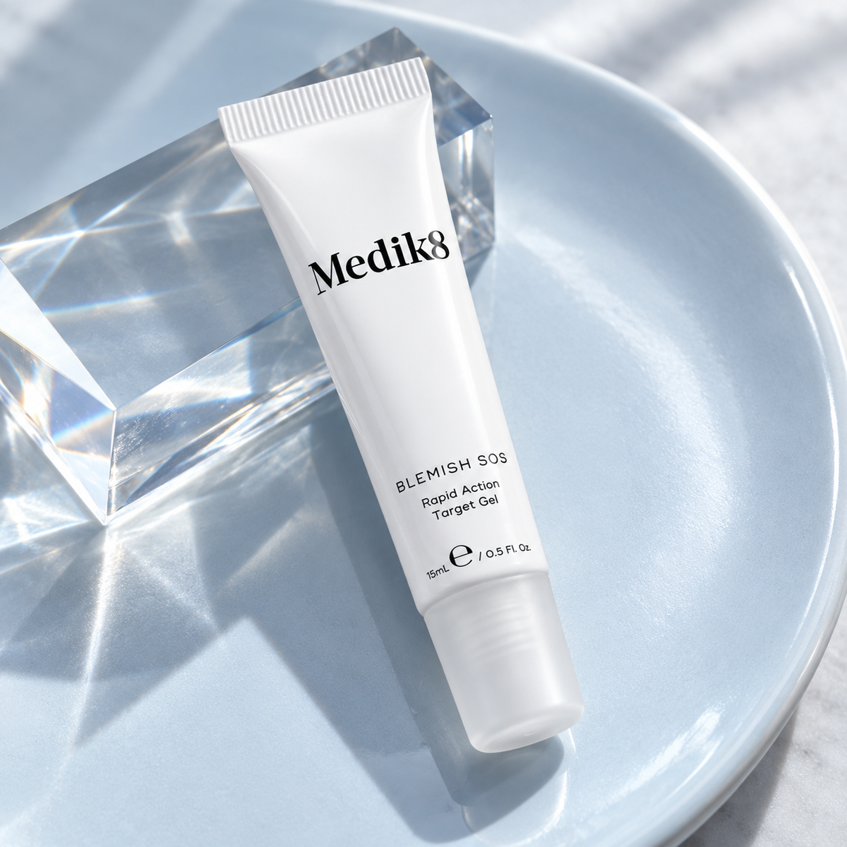 Medik8 Blemish SOS Rapid Action Target Gel 15 ml – atmosférická fotografie – MrRizz
