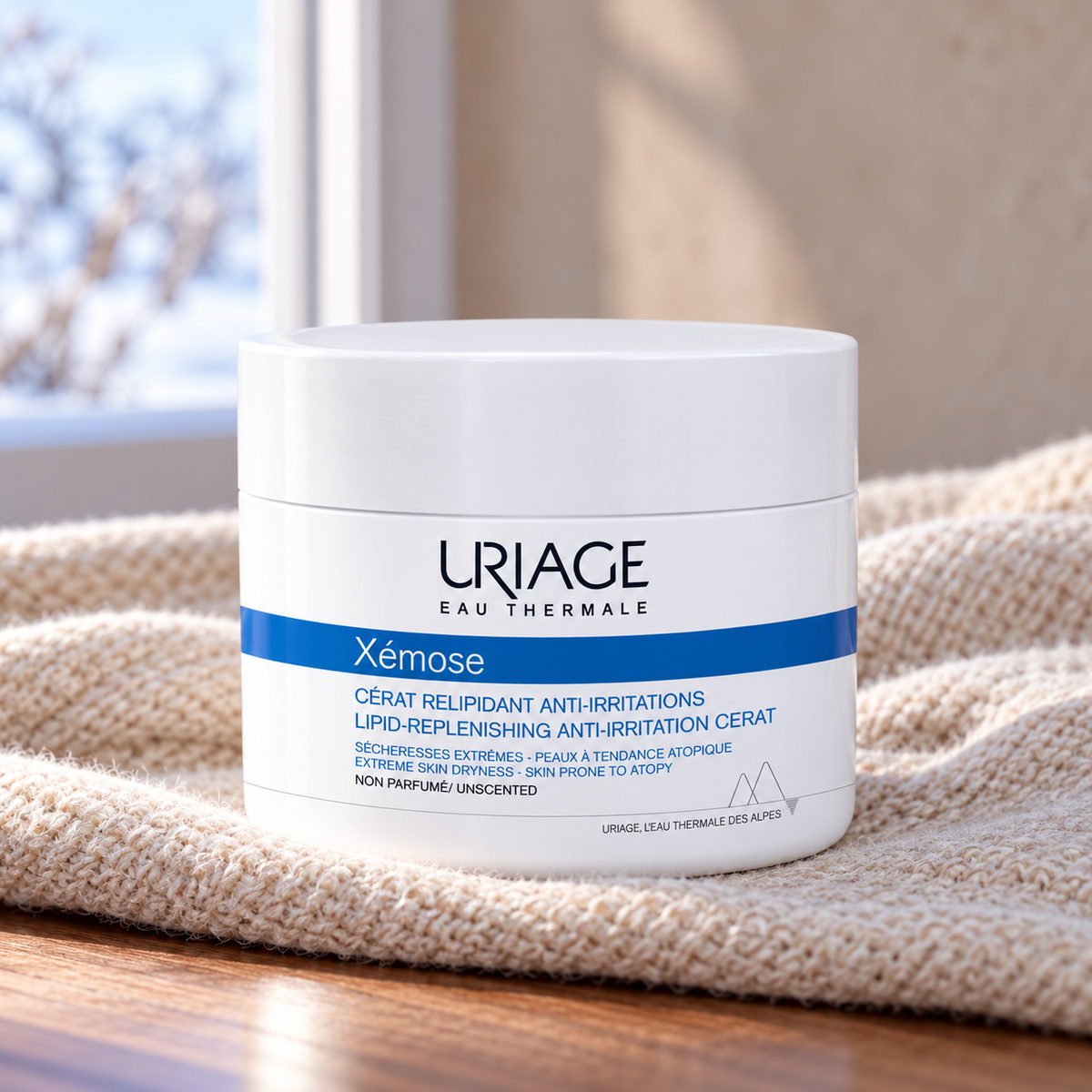 Uriage Xémose Lipid-Replenishing Anti-Irritation Cerat 200 ml – atmosférická fotografie – MrRizz