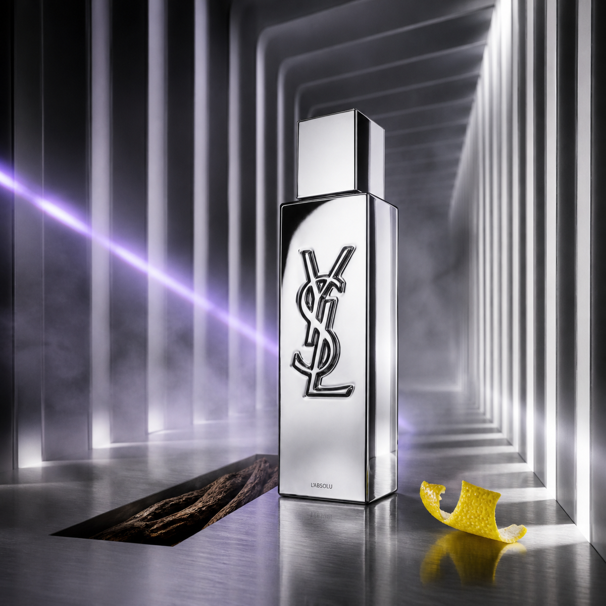 Yves Saint Laurent MYSLF L’Absolu v kovové chodbě s fialovým světelným paprskem – MrRizz